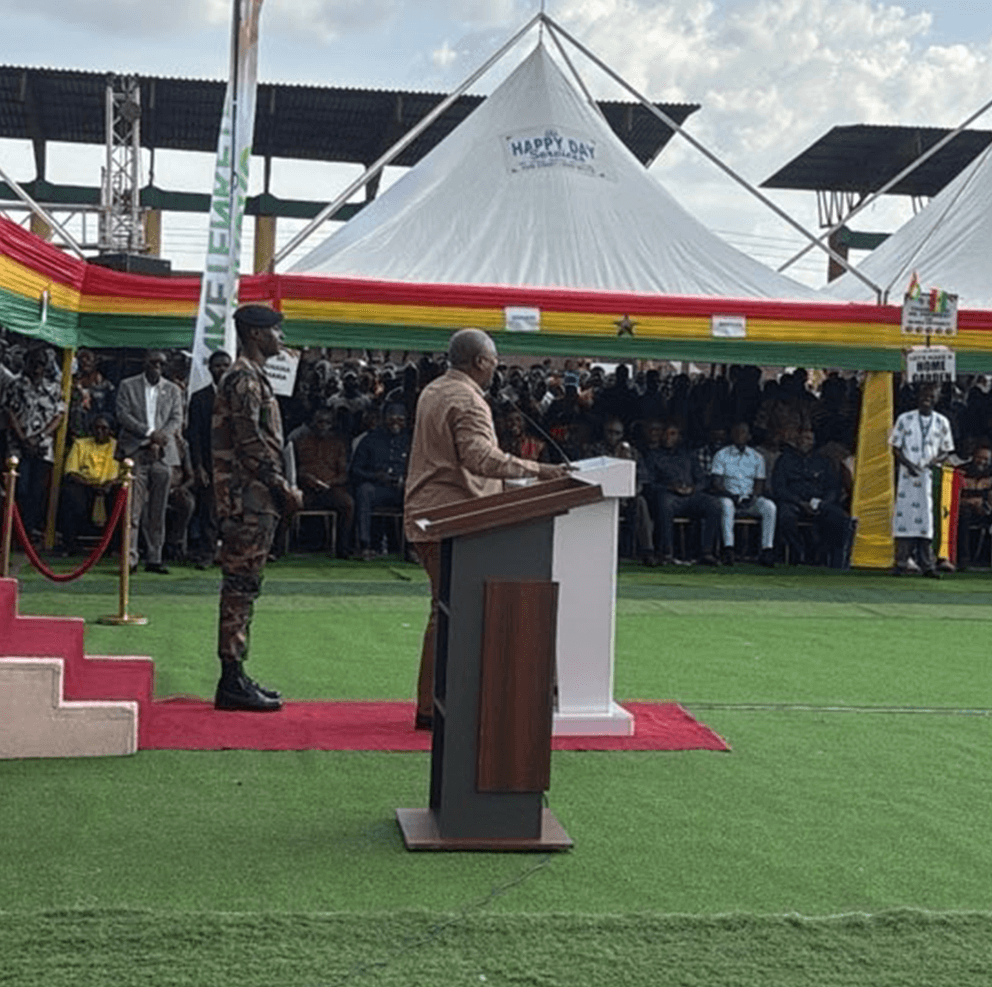 Modern Aluminum Window Frame - A2 Enterprise